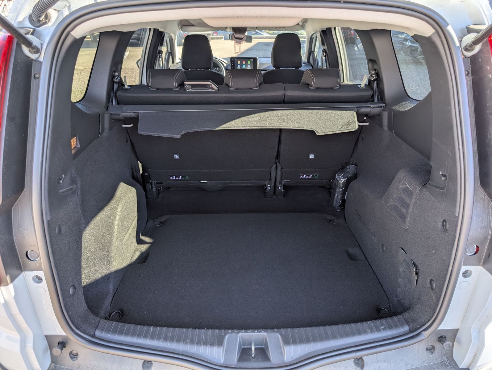 DACIA Jogger  Eco-G 100 Extreme+ AHK Navi SHZ – Bild 10