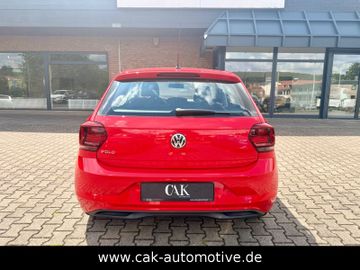 Volkswagen Polo - 2