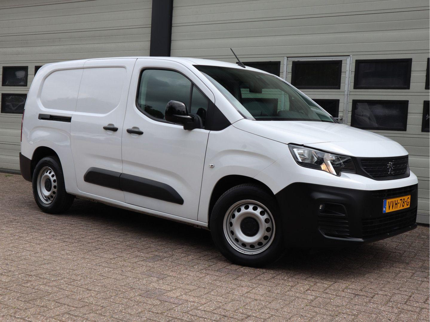 Peugeot e-Partner 50 kWh Lang L2 - Apple Carplay - Snell