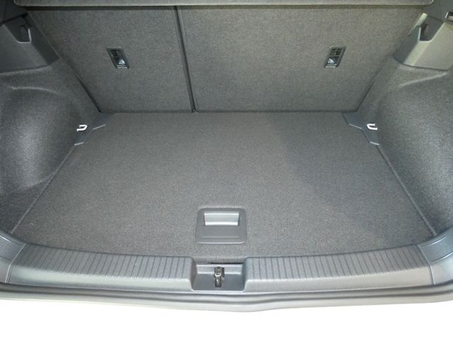 T-Cross 1.0 TSI Life LED RFK SHZ APP CONNECT
