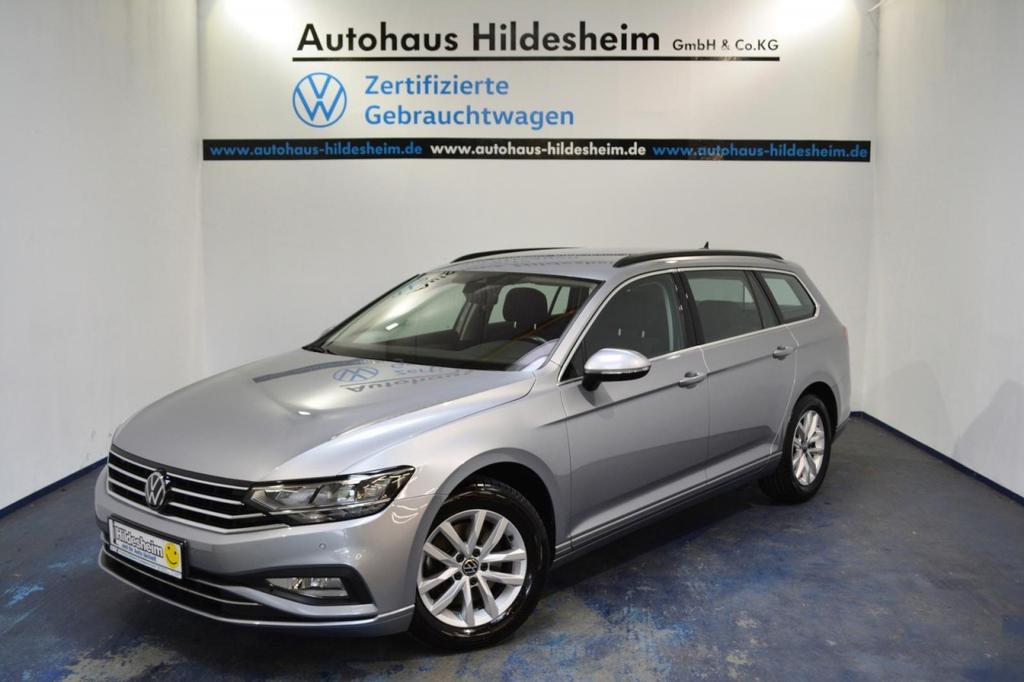 Volkswagen Passat Variant Business 15 TSI OPF DSG AHK L 2022