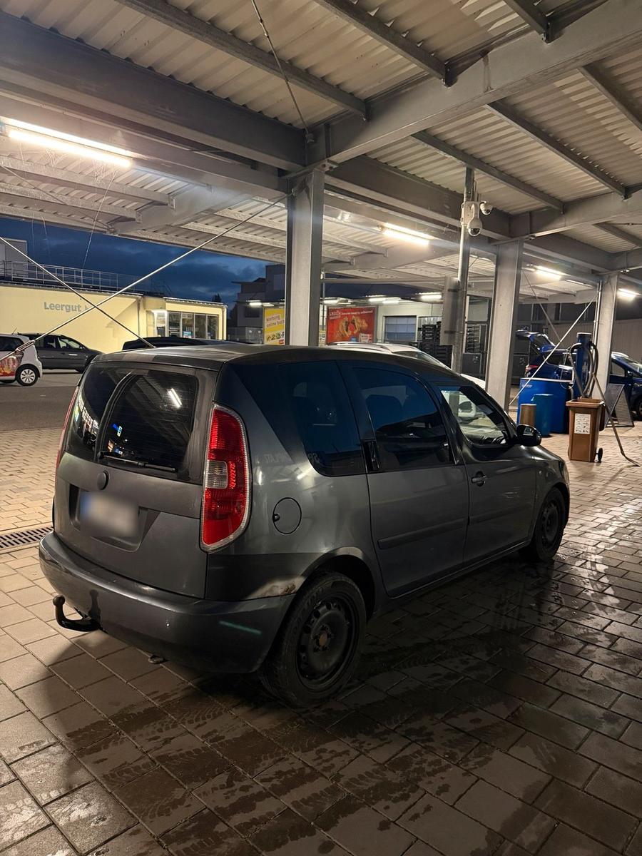 Skoda Roomster 2007 — двигун 105 HP (77kW)