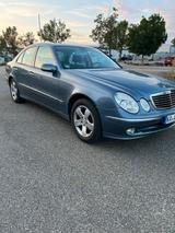 Mercedes-Benz Mercedes E240 - gebrauchte Mercedes-Benz E 240 aus dem Jahr 2002
