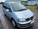 Seat SEAT ALHAMBRA 2.0 TDI 2010 Klima, AHK, SHZ... - Seat Alhambra in Karlsruhe