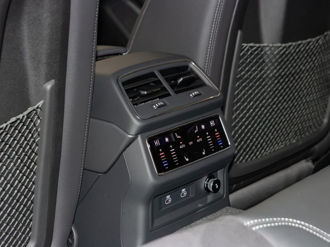 Audi A6 - Bild 17