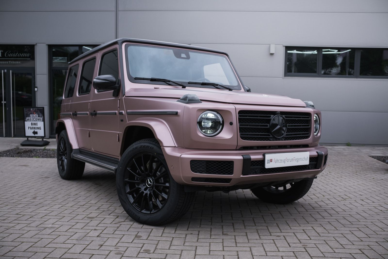 Fahrzeugabbildung Mercedes-Benz G 500 STRONGER THAN DIAMONDS 1of300-20KM!