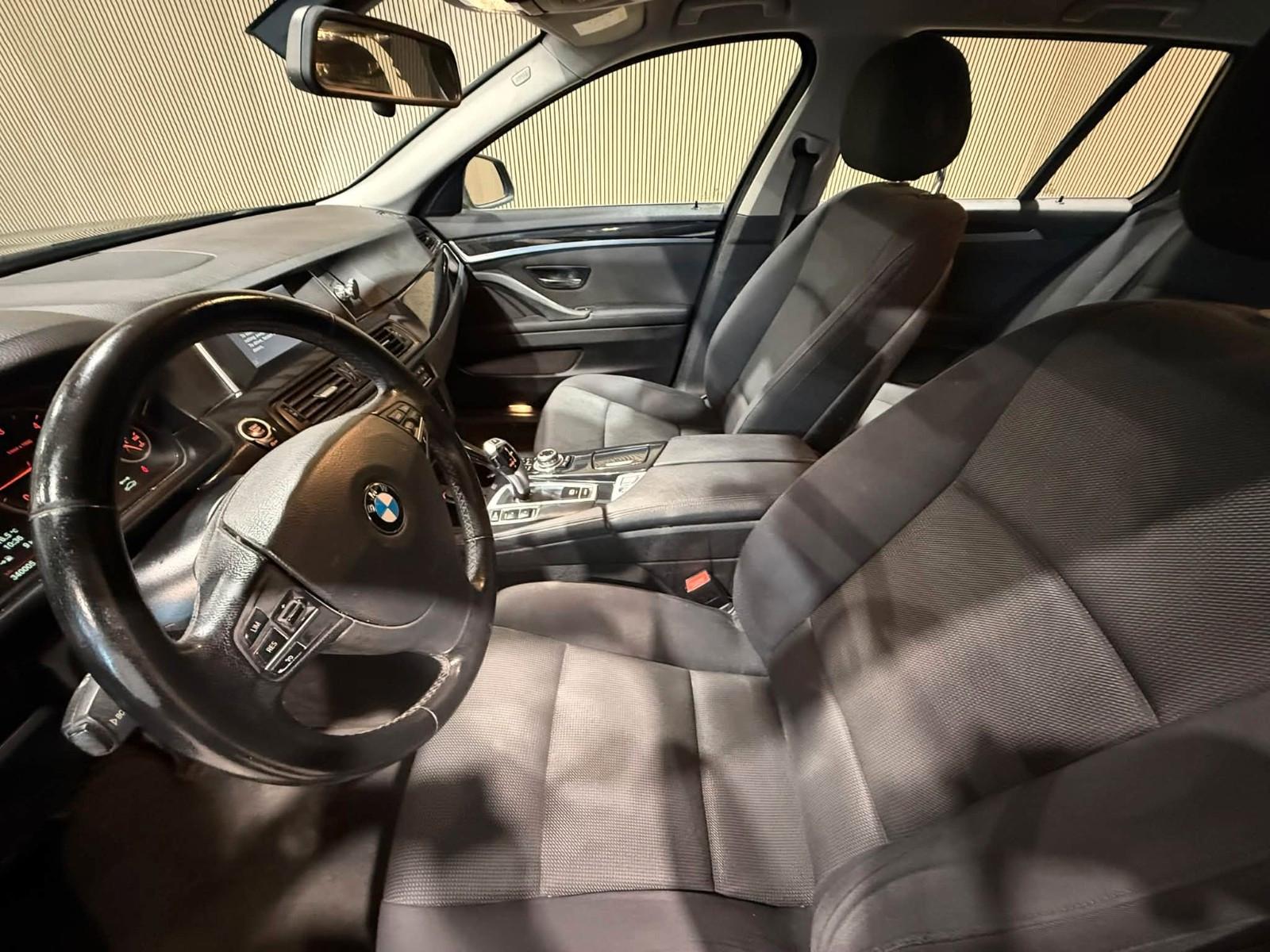 BMW 520 2014 — photo 10