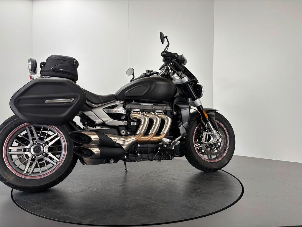 Fahrzeugabbildung Triumph ROCKET 3 GT *SEITL. KZH *TOP-ZUSTAND *2. HAND