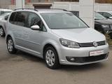 Volkswagen Touran Comfortline - Volkswagen Touran in Augsburg