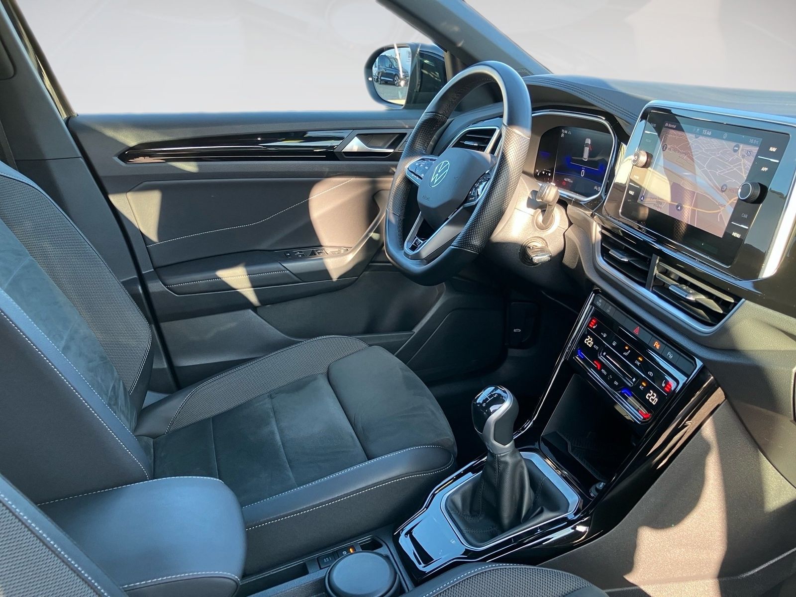 Volkswagen T-Roc - Bild 9