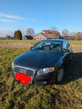Audi A4 2.0 - TÜV neu, Winterreifen - TOP