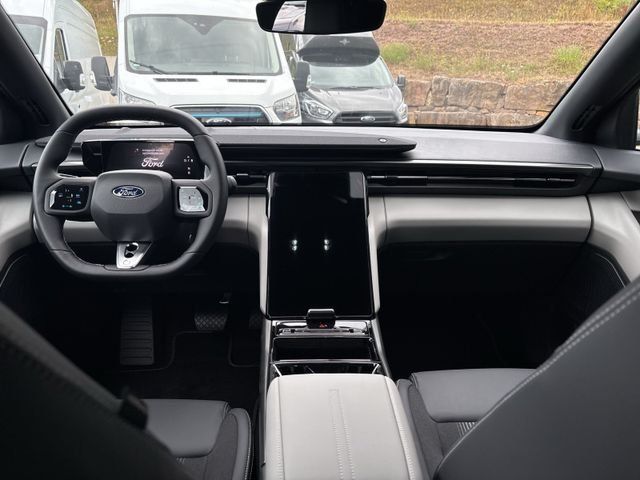 Fahrzeugabbildung Ford Capri 77kWh RWD #Fahrassistenzpaket