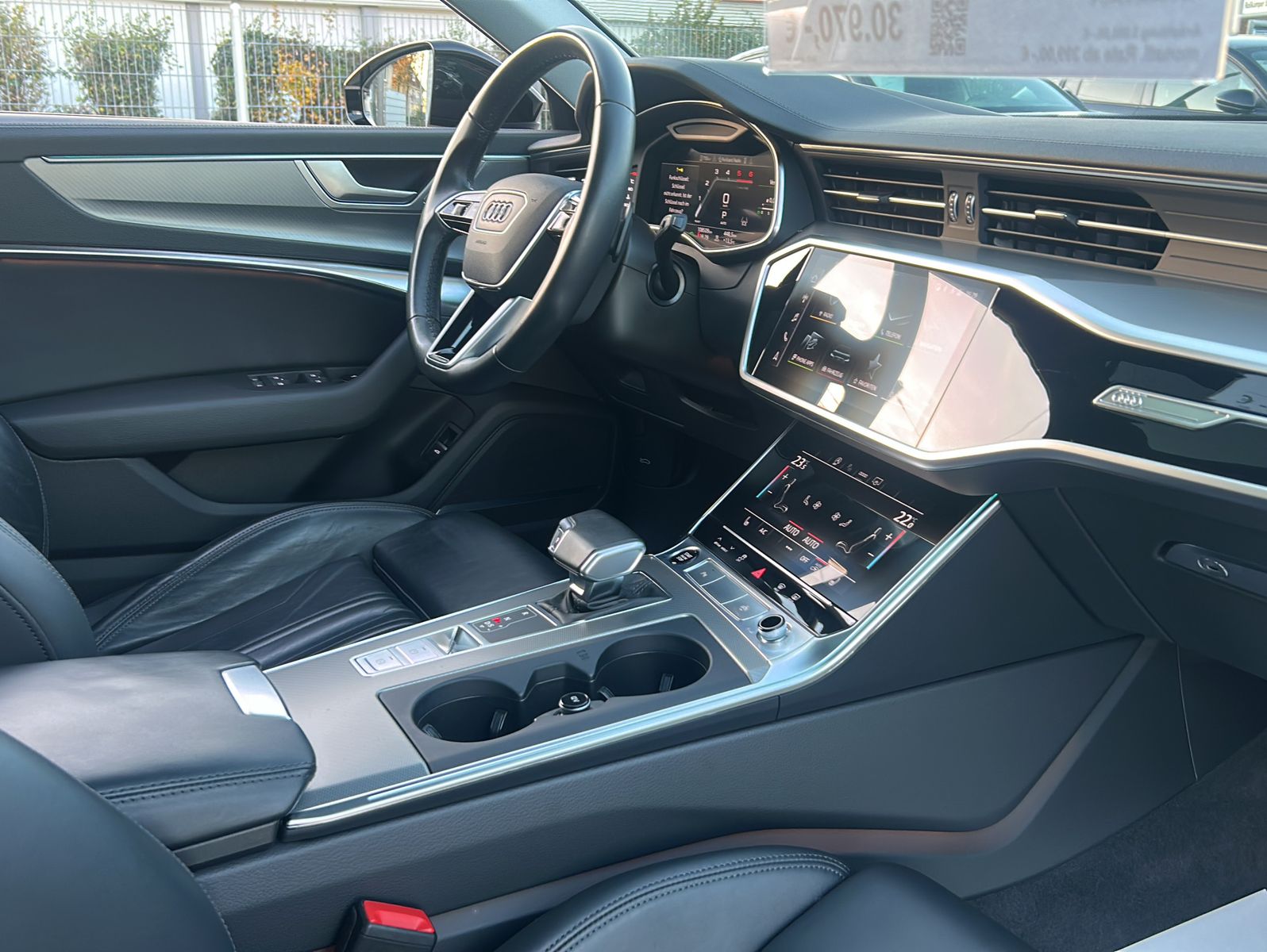 Fahrzeugabbildung Audi A6  Avant 40 TDI design