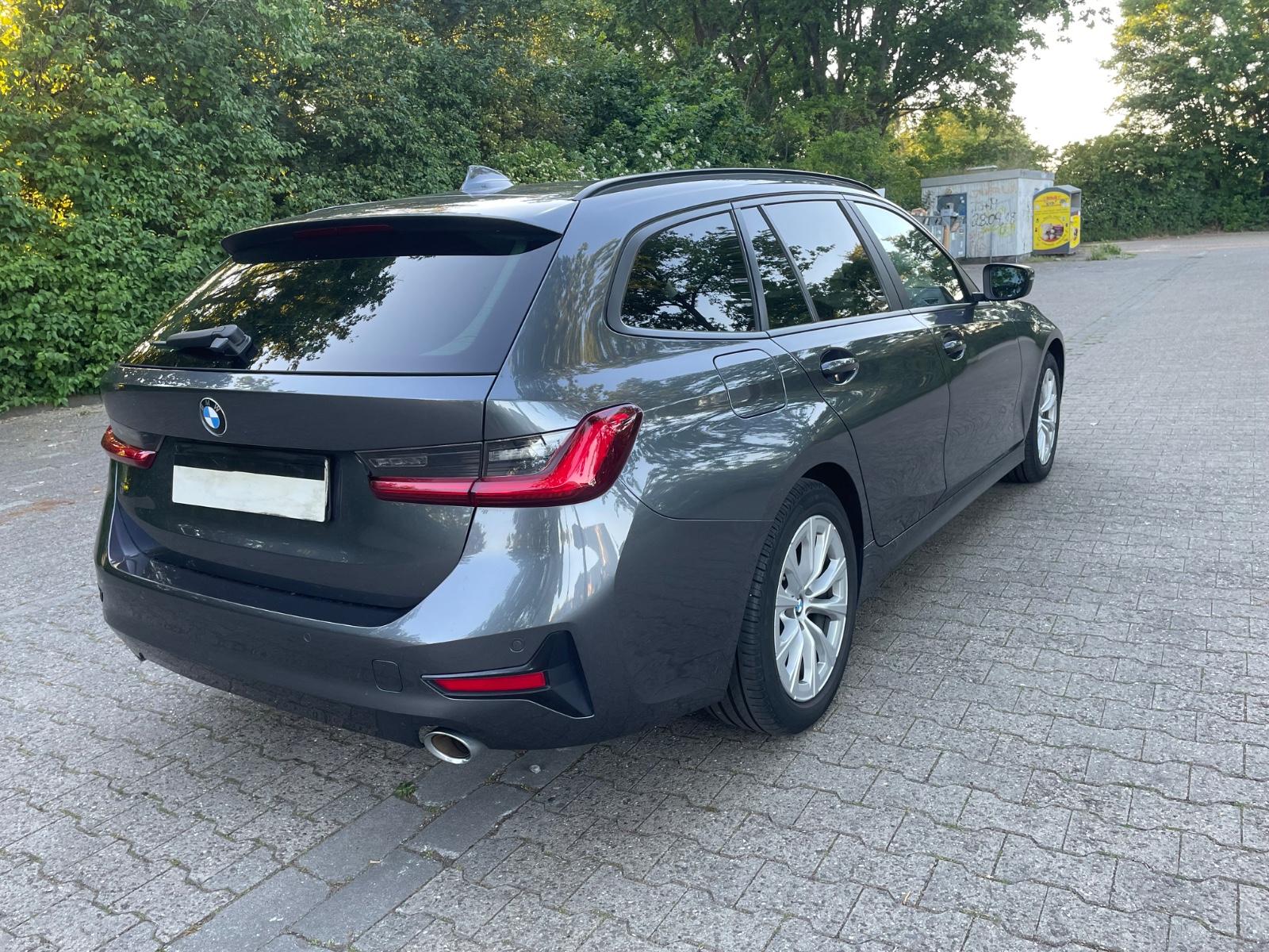 BMW 320d Touring Autam. Business Paket Live Cockpit