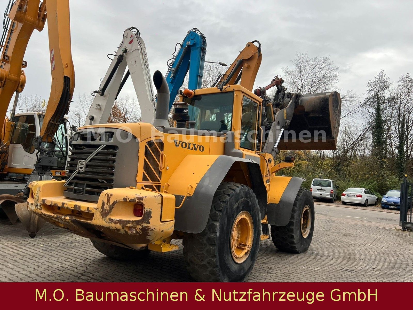 Fahrzeugabbildung Volvo L 120 E /BSS/Waage /AC / ZSA/