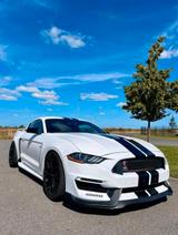 Ford Mustang// KW V3 - Ford Mustang: Alcantara