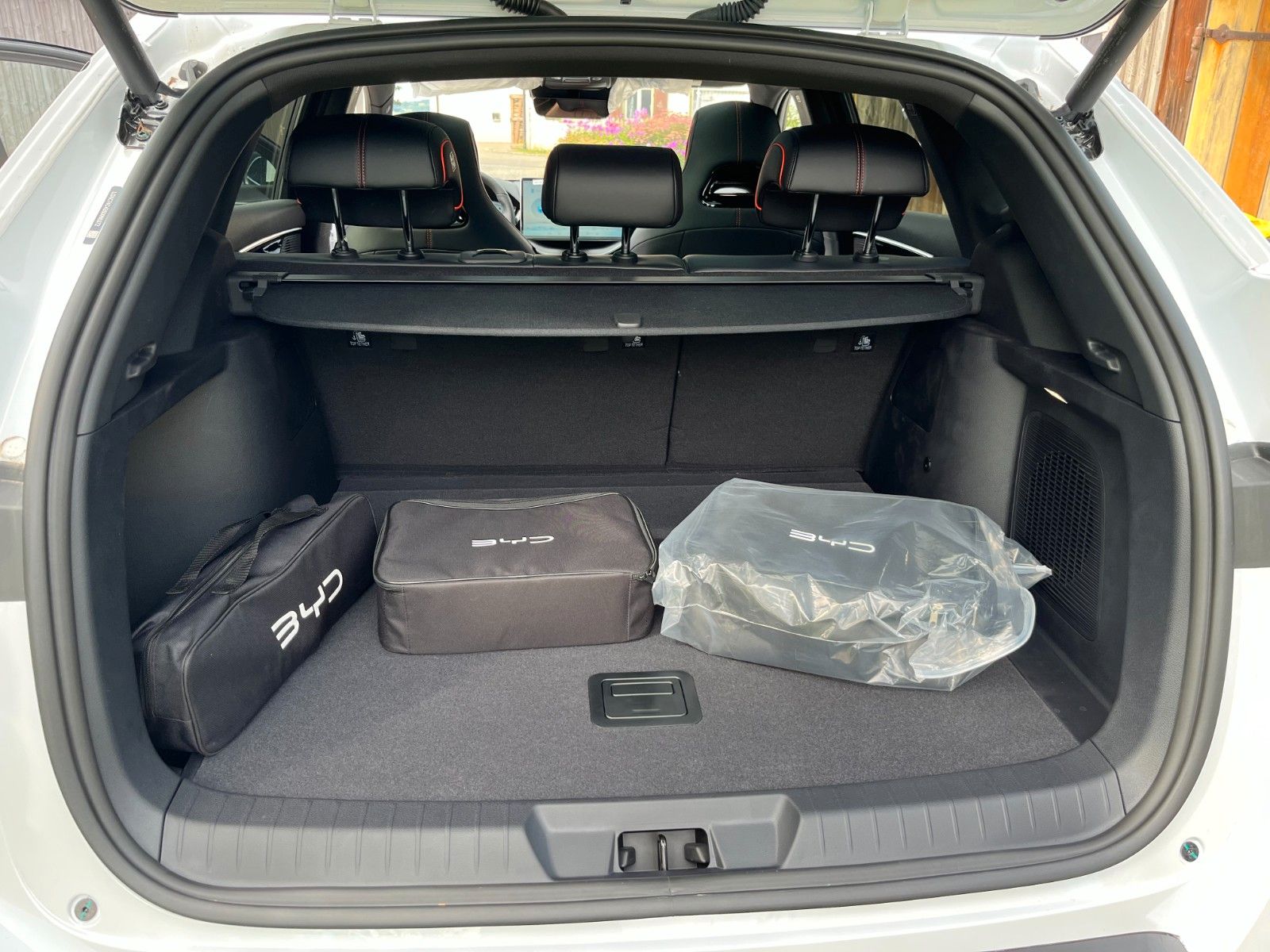 BYD SEAL U