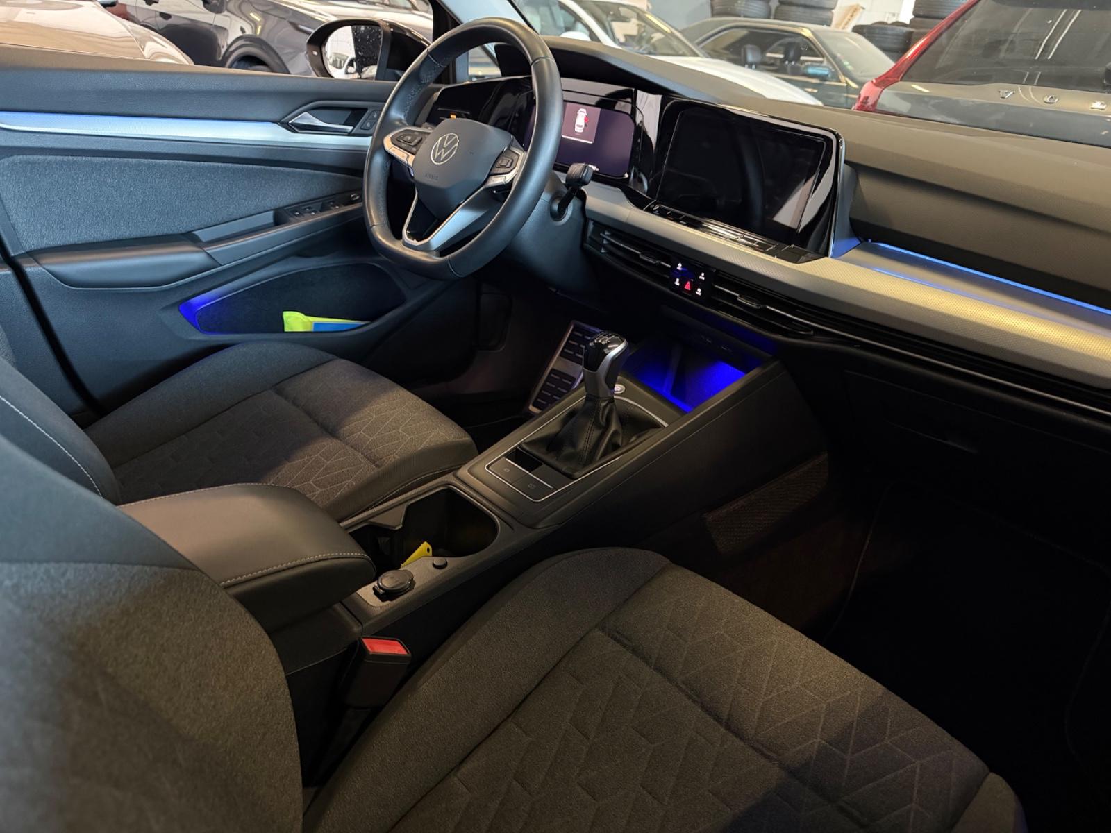 Volkswagen Golf VIII Variant Move, миниатюра 5