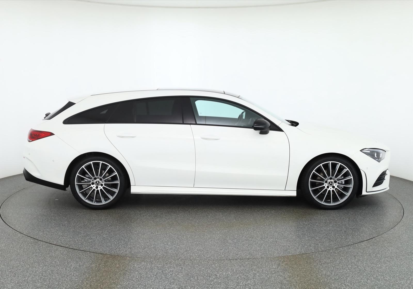 Mercedes-Benz CLA SB AMG Line LED Navi Panorama, миниатюра 6