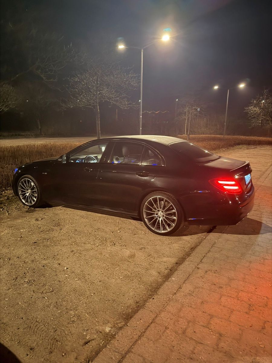 MERCEDES-BENZ E 43 AMG Mercedes-AMG E 43 4MATIC Autom. Mer...