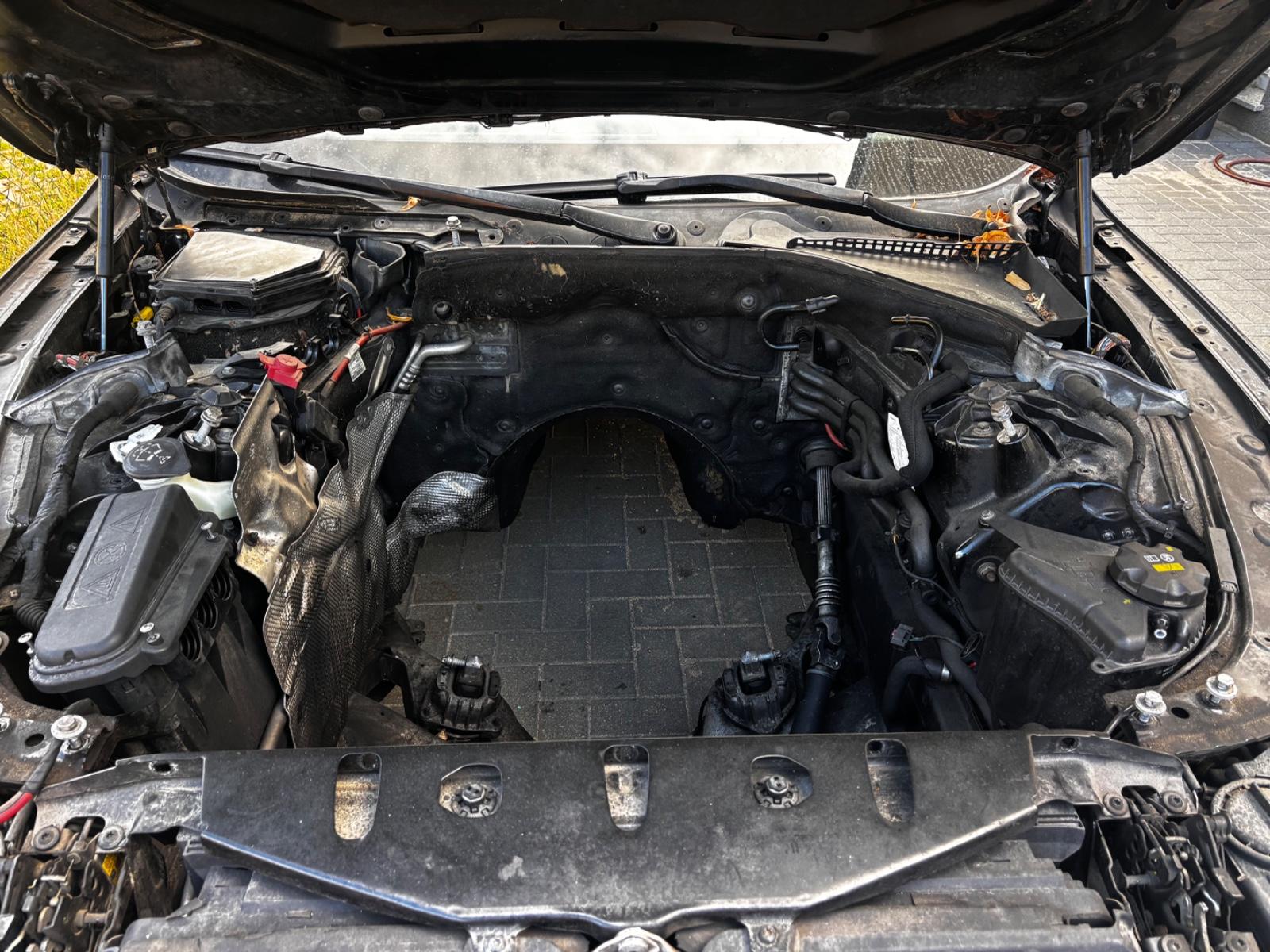 BMW 530 2015 — photo 13