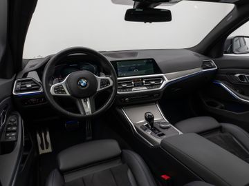 Fahrzeugabbildung BMW M340d xD 360°Panorama Laser HUD DAB Komfort 19"