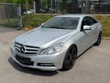 Mercedes-Benz E 200 CGI BlueEfficiency Coupe XENON - Mercedes-Benz E 200 bis 10.000 Euro