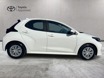 Toyota Yaris - 4