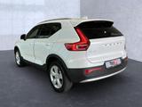 Volvo XC 40 Core 2WD Bluetooth Navi LED Klima - weiße Volvo XC40