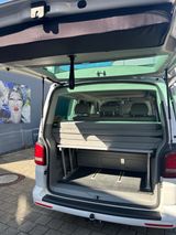 Volkswagen T5 California mit Aufstelldach  - Volkswagen: Kleinbus, mit Aufstelldach