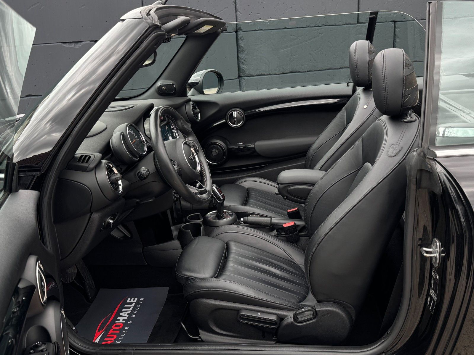 Fahrzeugabbildung MINI Cooper S Cabrio Aut. Kamera Leder H&K HuD ACC