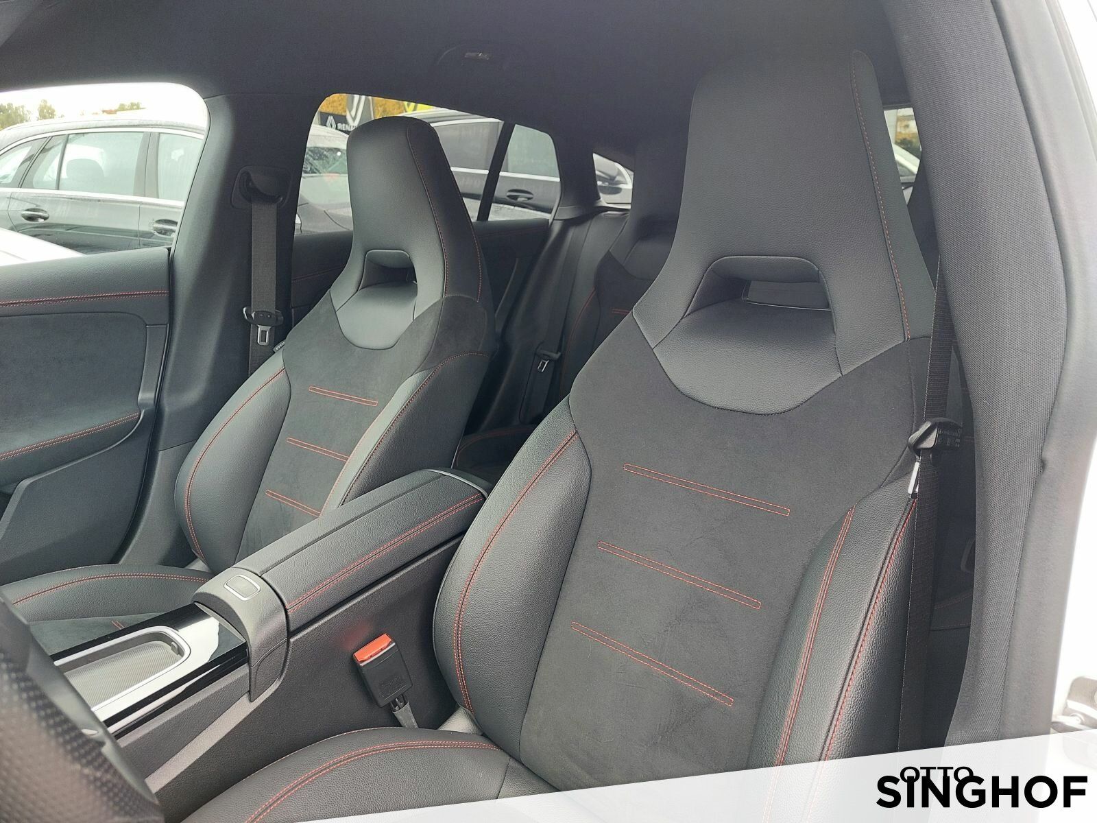 Fahrzeugabbildung Mercedes-Benz CLA 200 SB AMG +dyn.LED+Night+Rü Kam+Keyless GO+