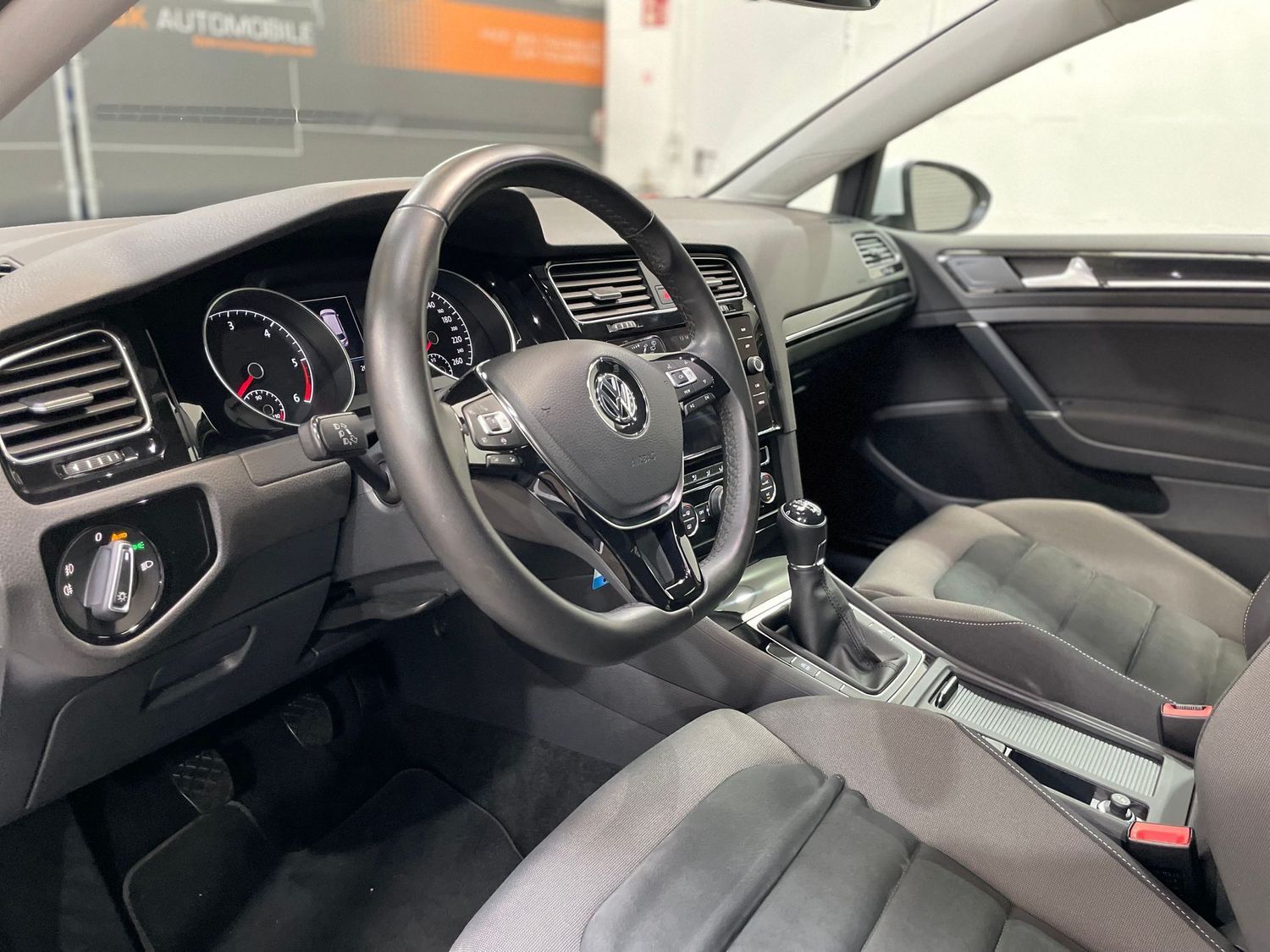 Fahrzeugabbildung Volkswagen Golf Variant VII Highline #LED#ACC#AHK#Alcantara