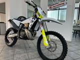 Husqvarna TE 300 i 1. Hand Modell 2000 - HUSQVARNA TE