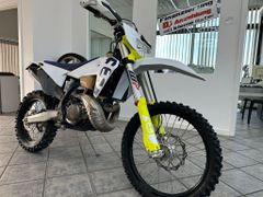 HUSQVARNA 