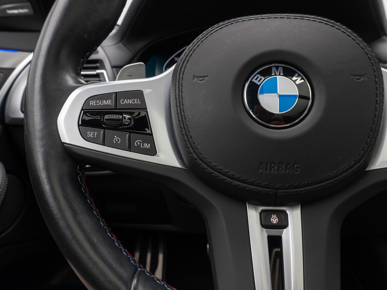 Fahrzeugabbildung BMW X3 M40i Laser HUD DAB 360° DisplKey Panorama 20"