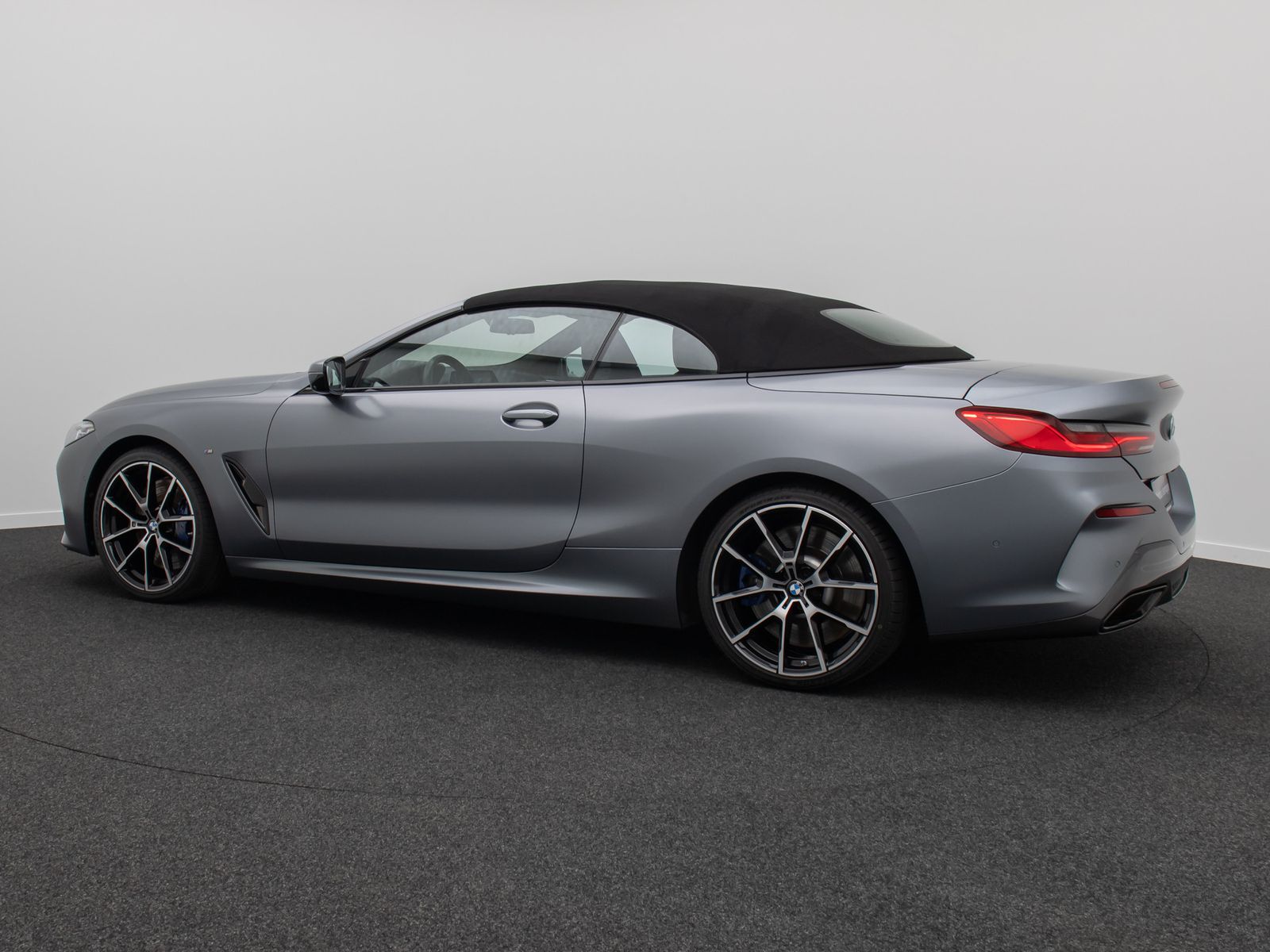 Fahrzeugabbildung BMW M850i xD Cabrio 360°B&W Laser Individual 20"Voll