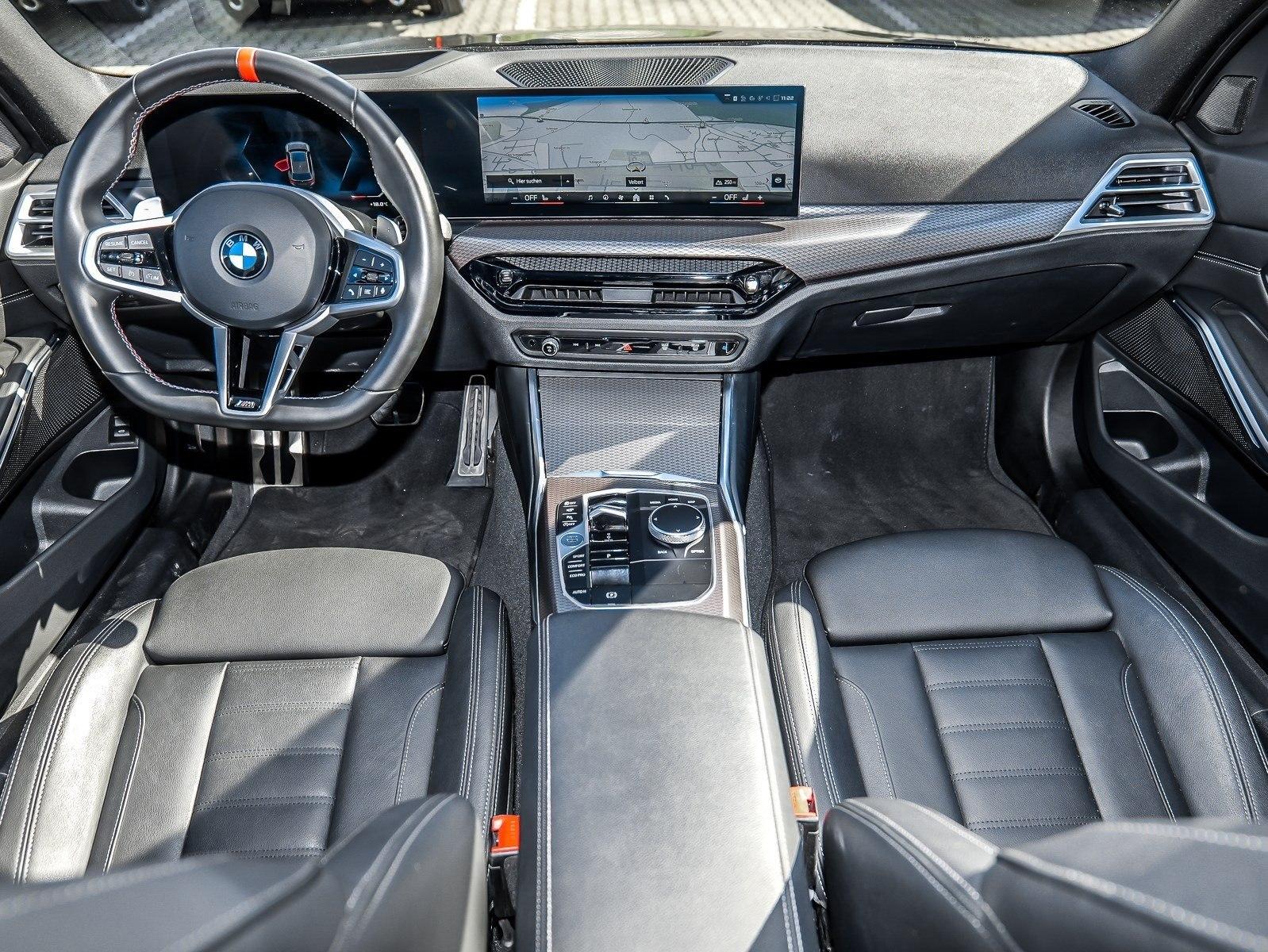 BMW M340i xDrive Touring M Sport HUD PANO 360°KAM