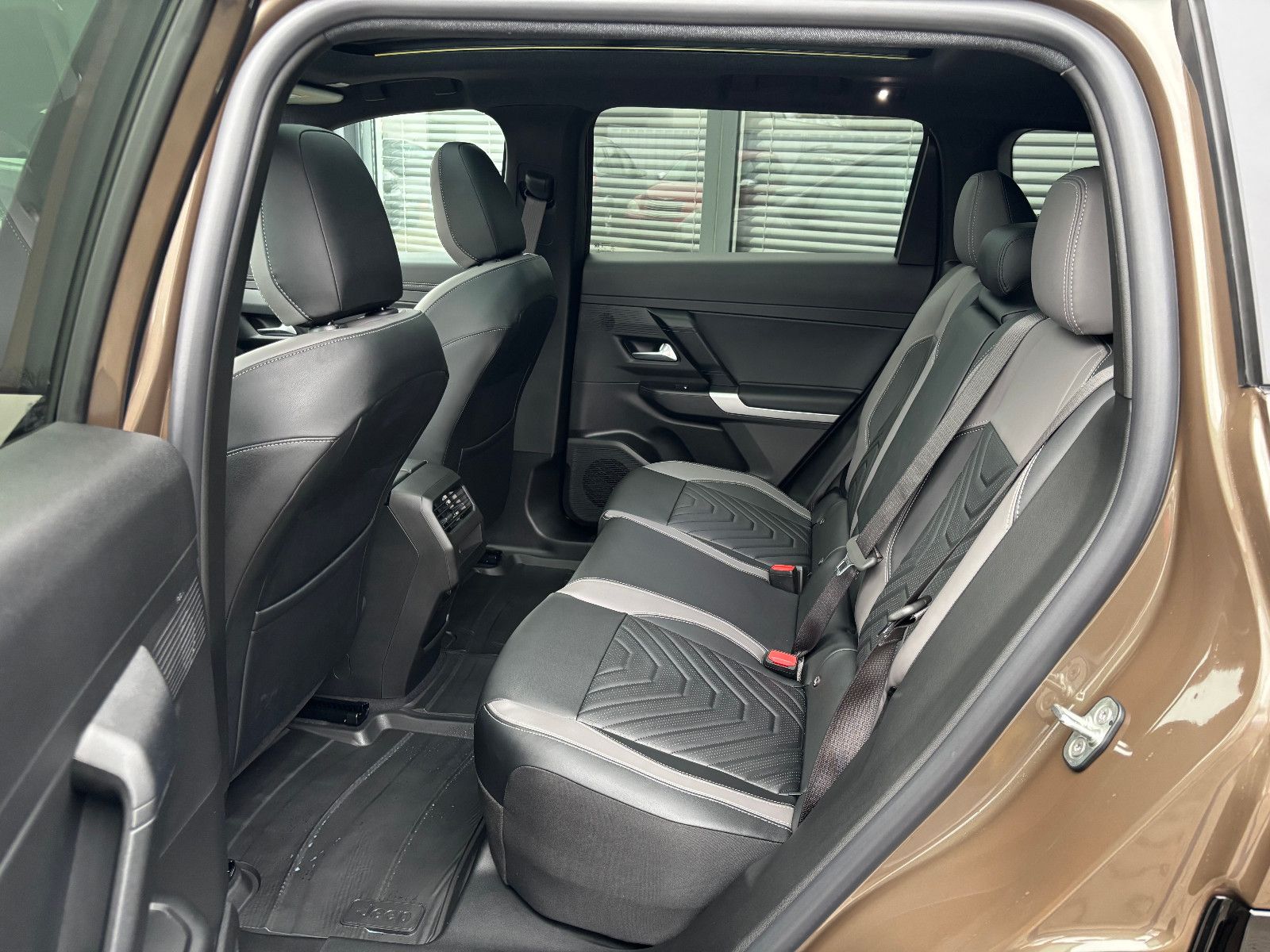 Jeep Compass - Bild 15