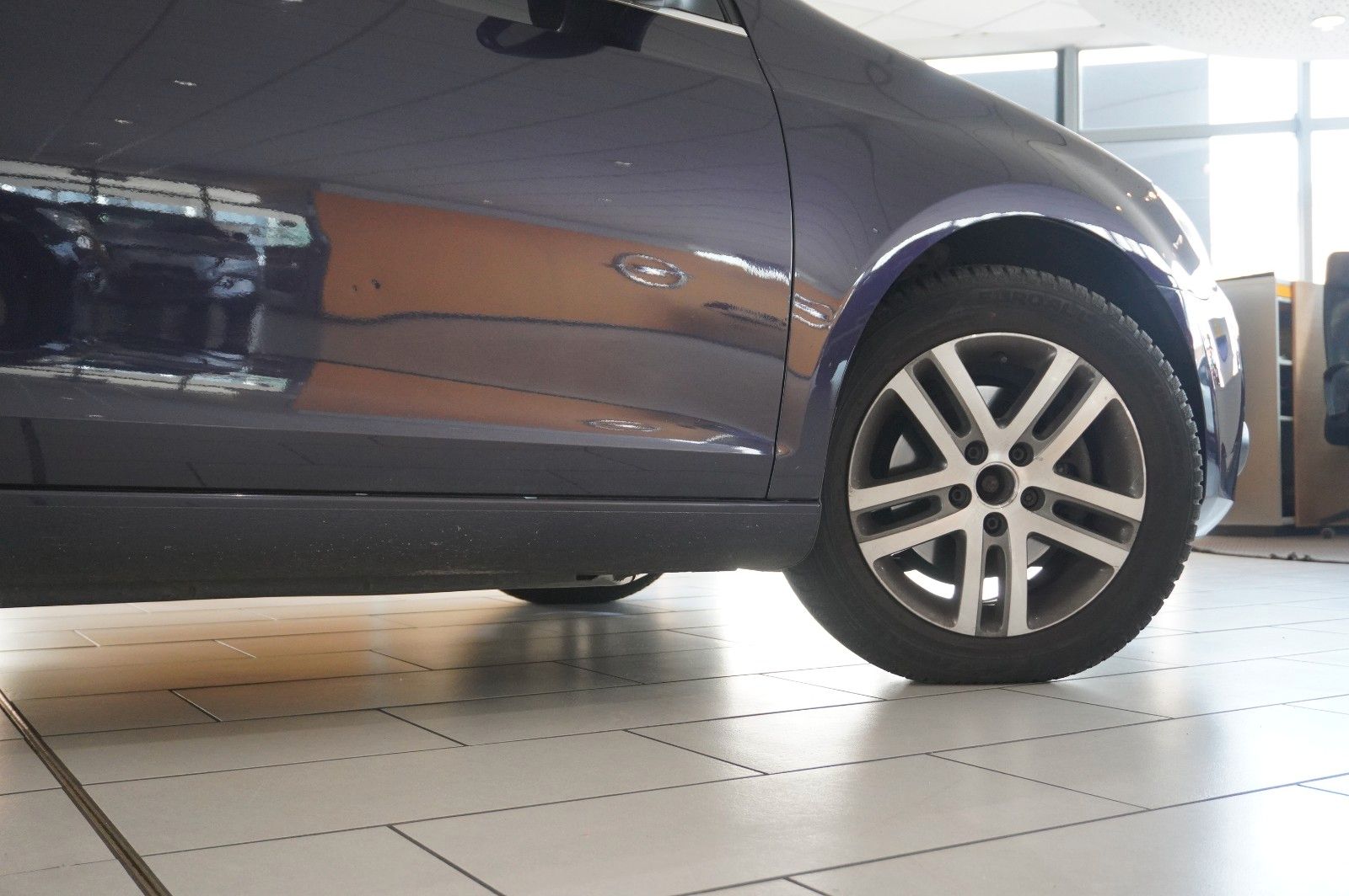 Fahrzeugabbildung Volkswagen Golf VI Cabriolet 1.2 TSI NAVI/SHZ/USB/PDC/TEMP.