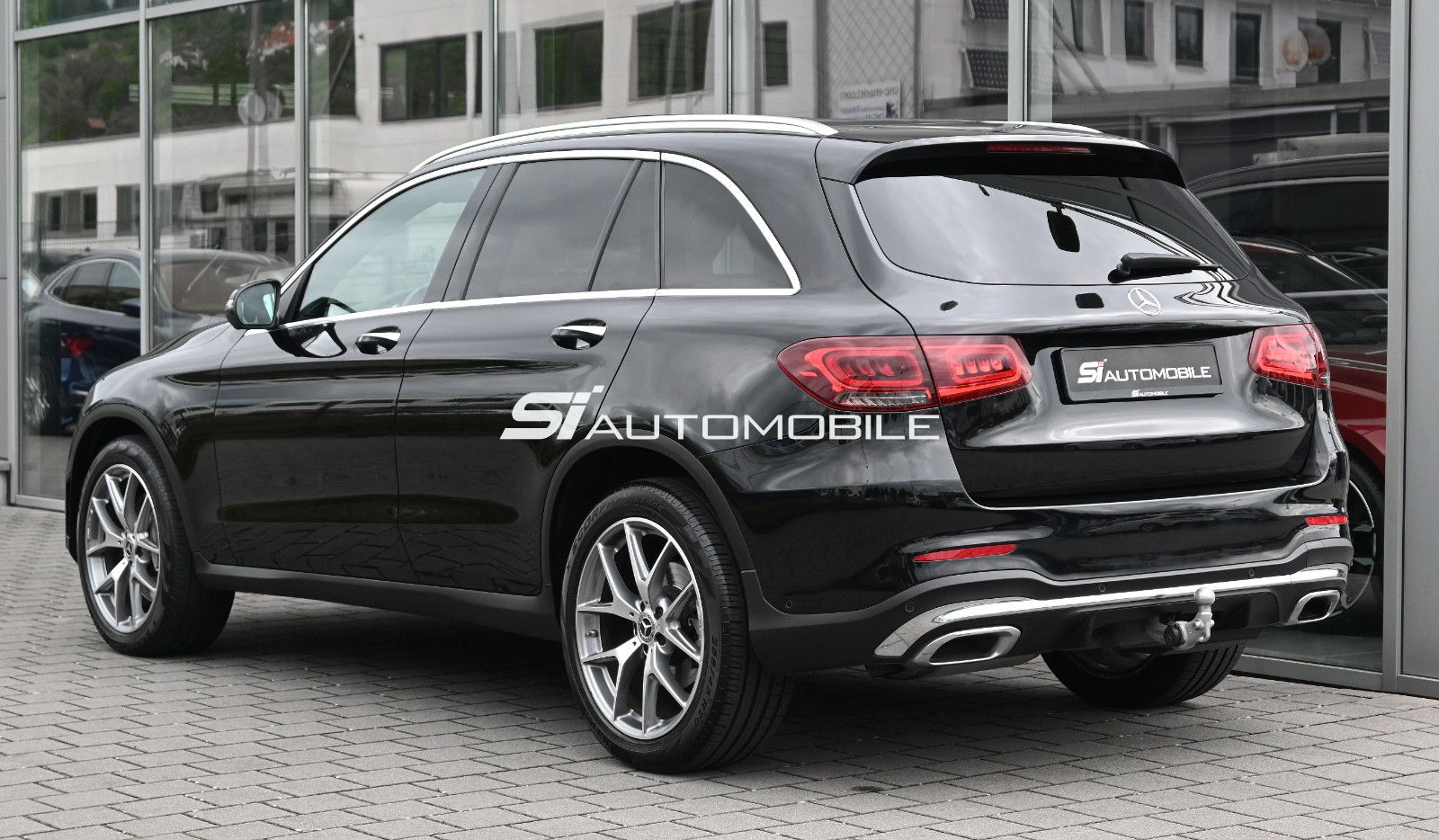 Fahrzeugabbildung Mercedes-Benz GLC 300 d 4M. AMG °ACC°AHK°LEDER°PANO°8FACH°360°