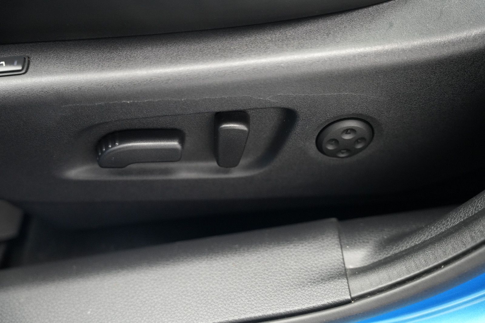 Fahrzeugabbildung Nissan Qashqai Tekna /GLASDACH/360°/MEMORY/NAVI