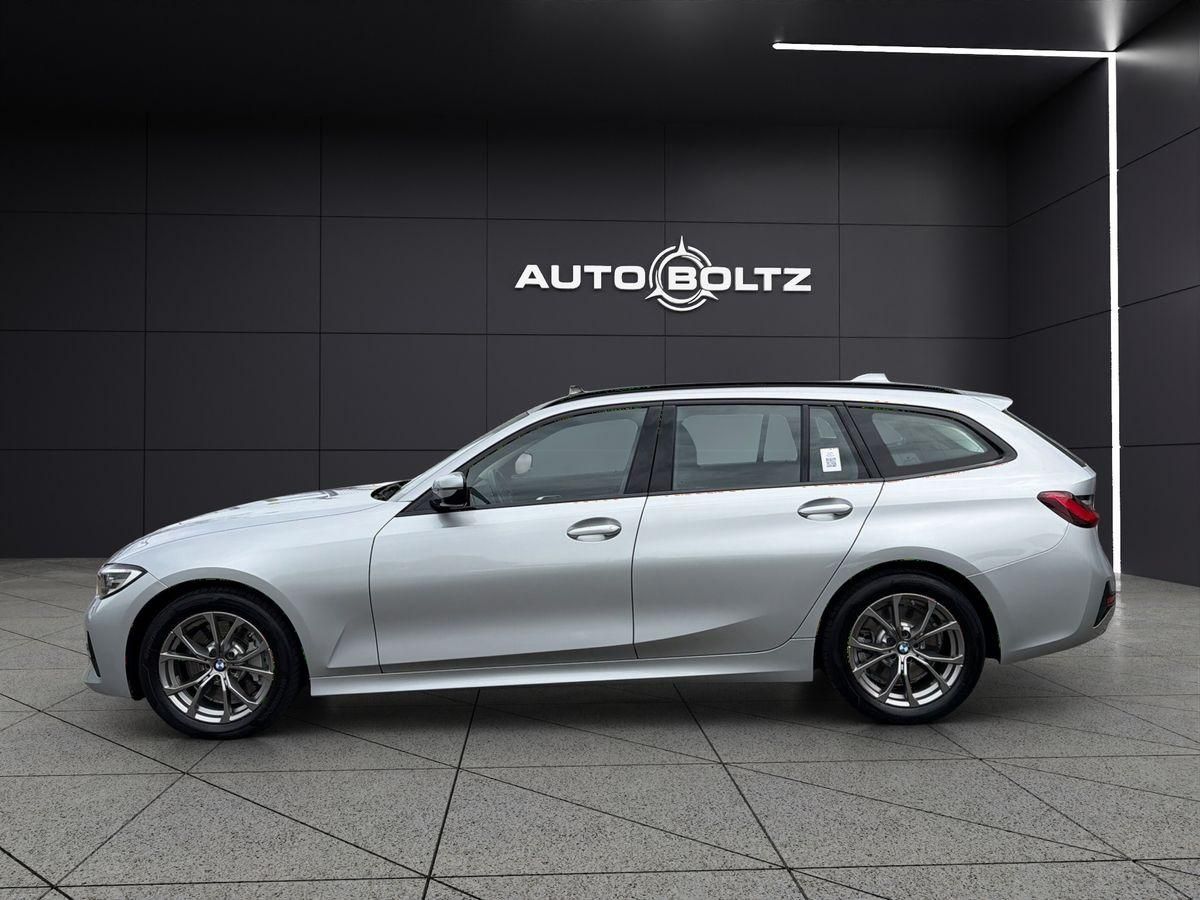 BMW 330 i Sport Line Pano LED Klimaa. PDC foto 3