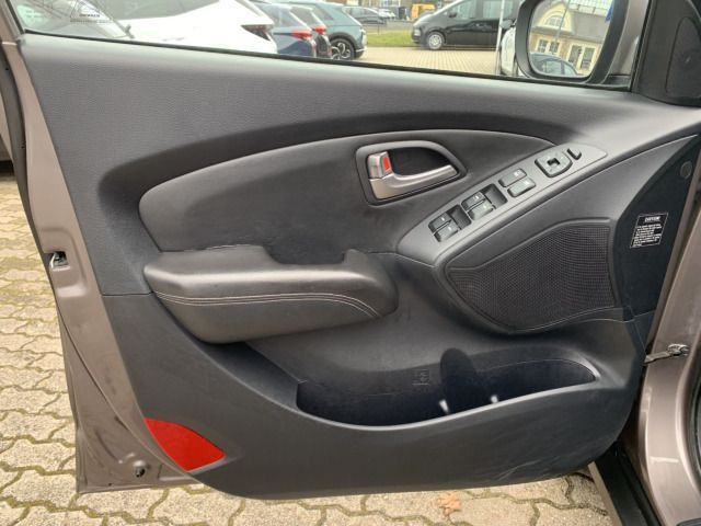 Fahrzeugabbildung Hyundai ix35 2.0 CRDi DPF Style AHK EXPORT