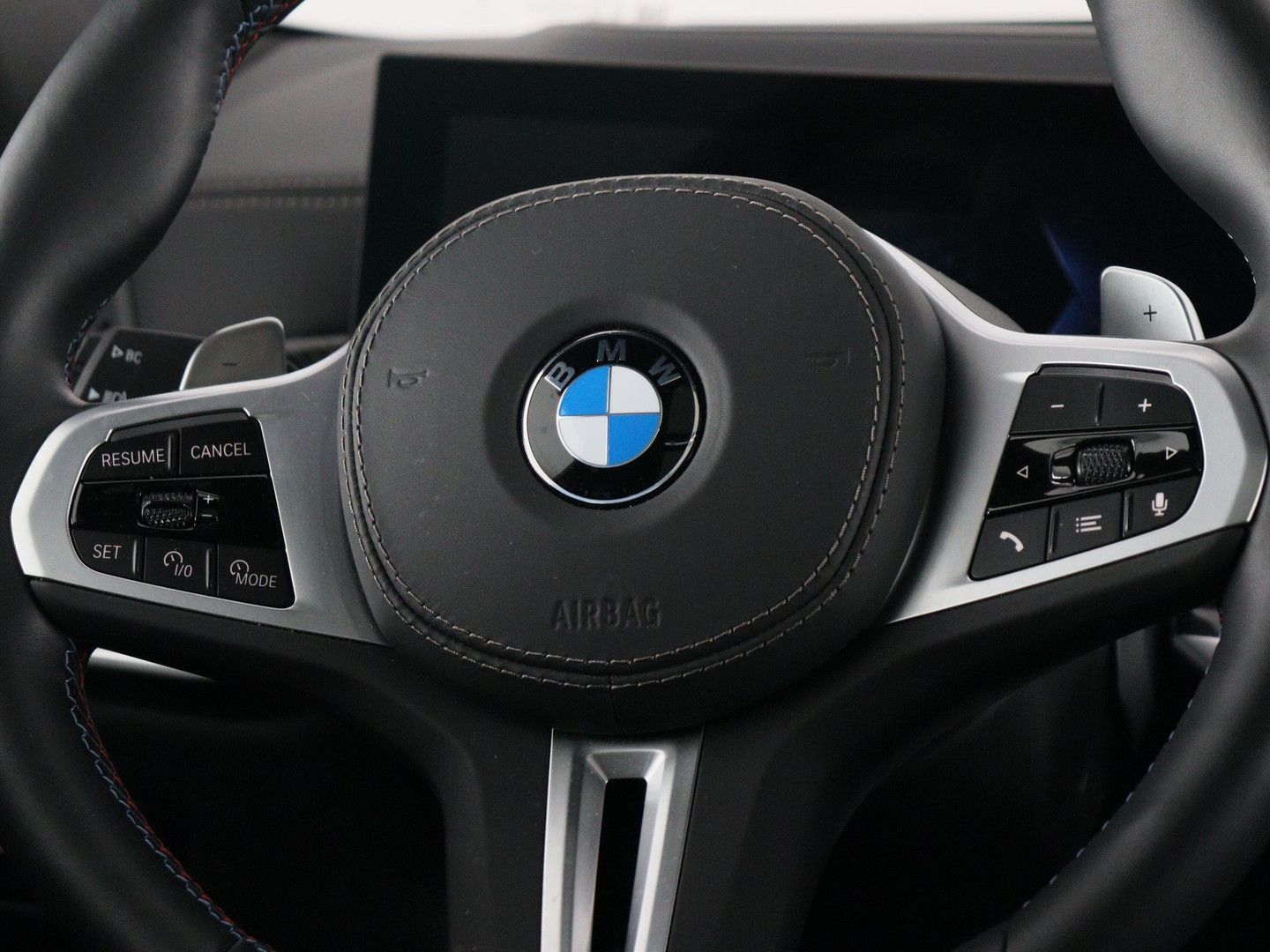 BMW X6 M60 M60i xDrive AHK imagem 3