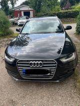 Audi A4 Avant S-line Plus Sportpacket Blac... - Audi A4 Gebrauchtwagen in Kiel