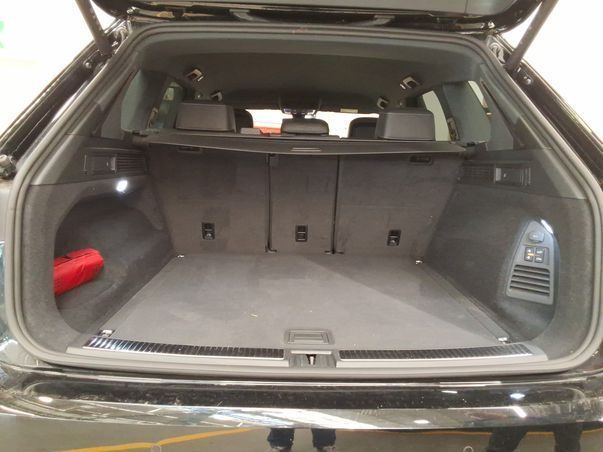 Volkswagen Touareg - Bild 9