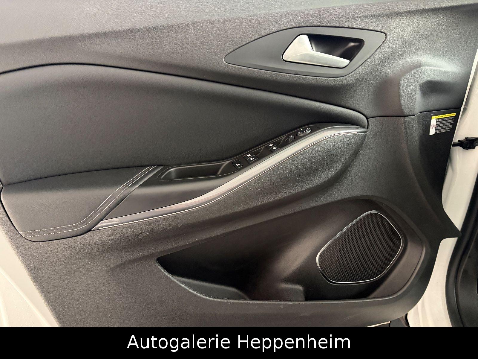 Opel Grandland (X)Innovation/AUT/NAV/SHZ/L-HEIZ/R-KAM