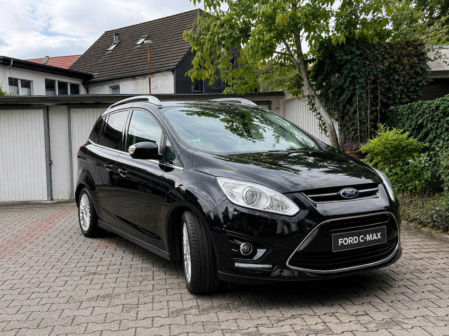 Ford Grand C-MAX 2012 — interior