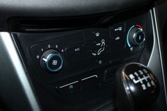 Fahrzeugabbildung Ford Kuga 1.5 EcoBoost Trend KLIMA + AHK